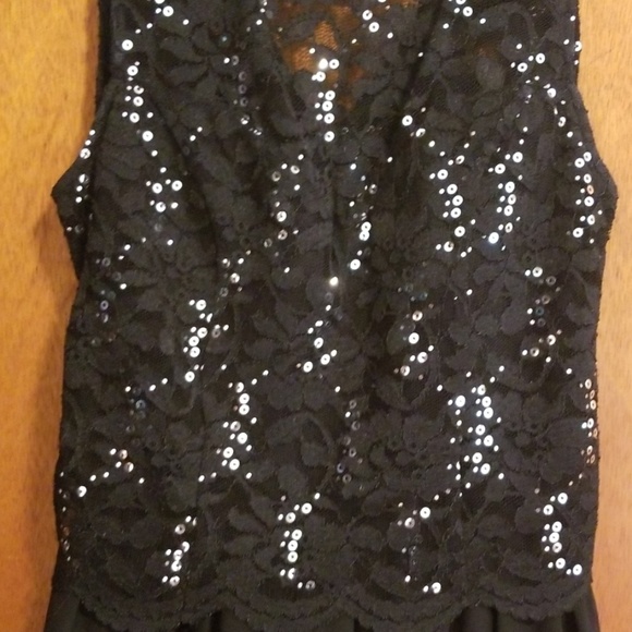 Black chiffon and lace semi formal dress. Size 9 - Picture 2 of 5